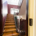 Quiet And Cosy Penha De Franca Apartment *